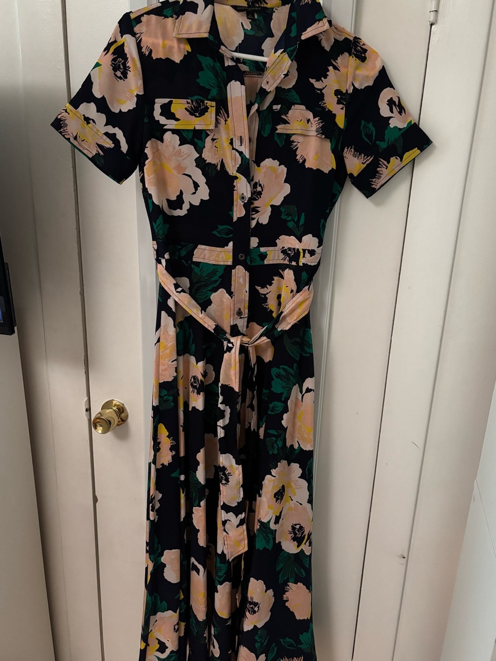 Floral Button-Front Shirt Dress in Black and Blush